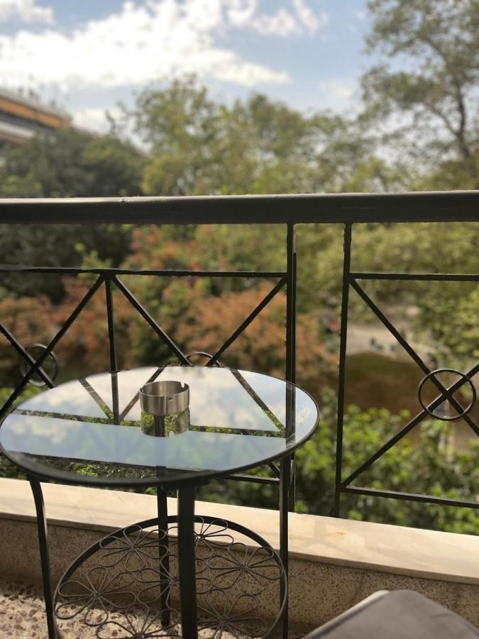 The Flat, Downtown * Volos